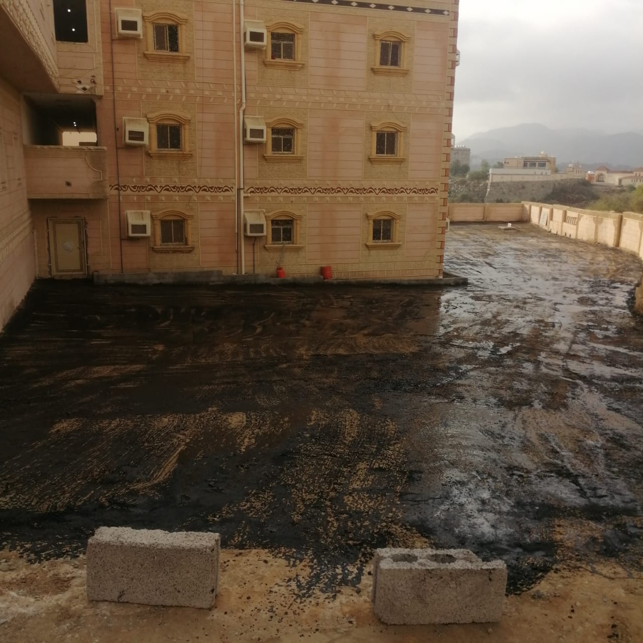 ما الفرق بين الأسفلت الساخن والدافئ والبارد؟